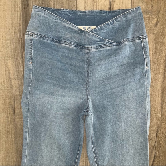 We the Free Venice Beach Flare Jeans Crossover High Rise 29 Boho Retro Wideleg - Picture 4 of 14